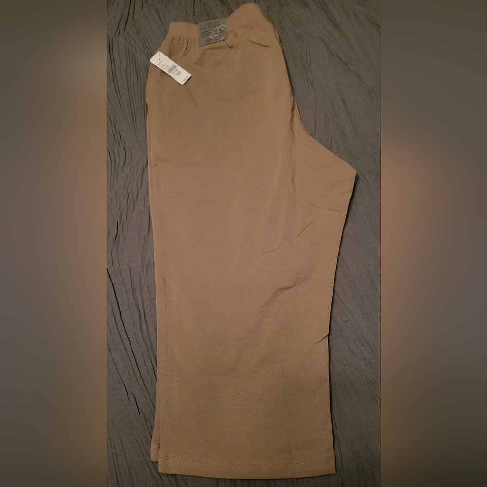 NWT Catherine's Suprema Tan Capri Pants Great Stretch 14W/16W Petite